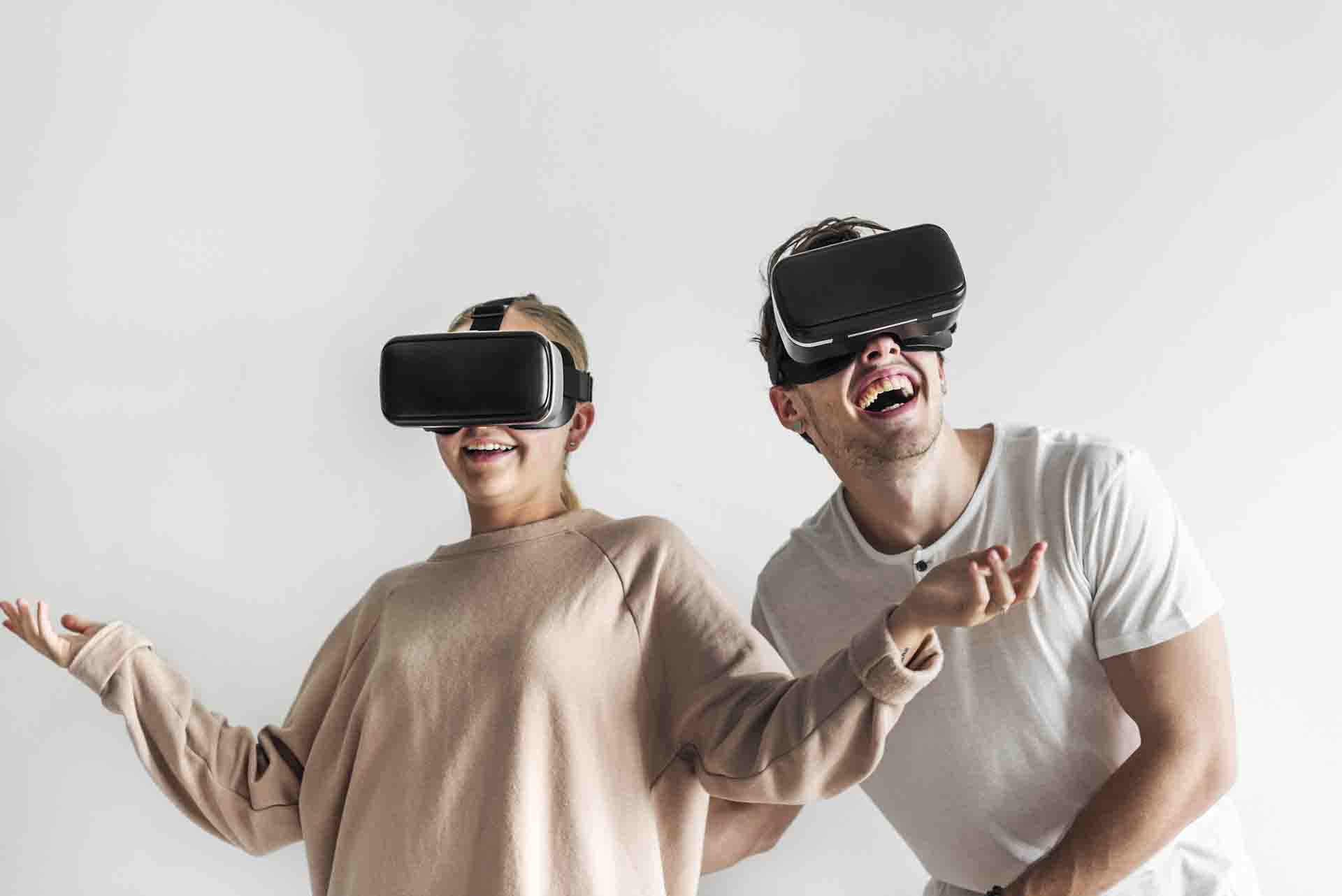 משקפי מציאות מדומה vr