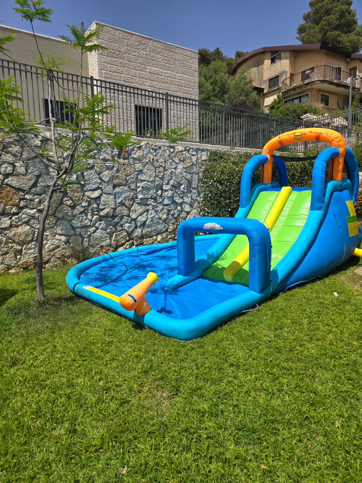 מגלשת מים כפולה להשכרה