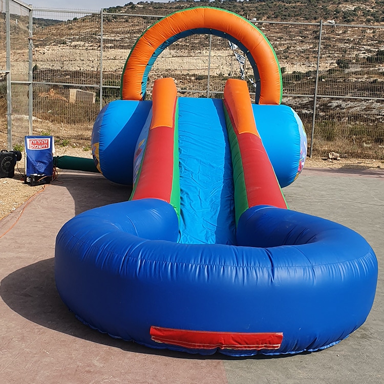 מגלשת מים 12 מטר